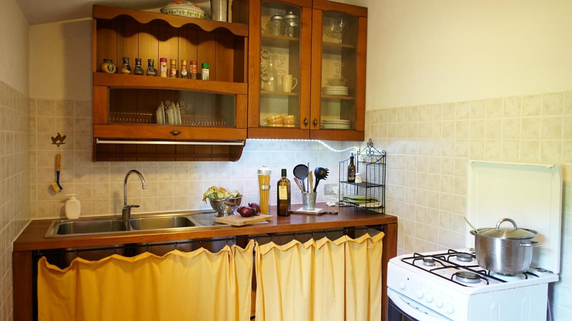 Agriturismo Podere Le Tombe Guest House Palaia Phòng bức ảnh