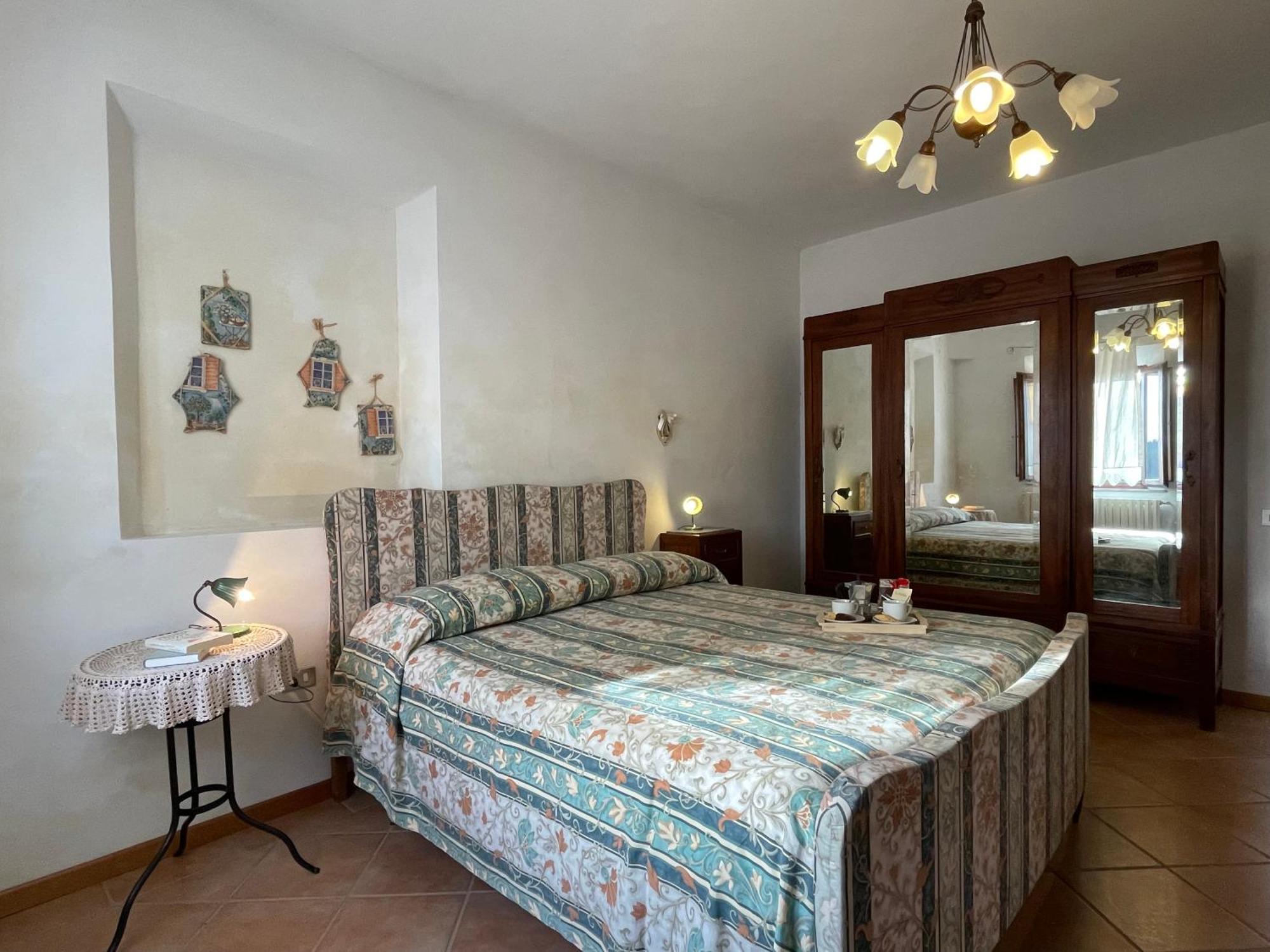 Agriturismo Podere Le Tombe Guest House Palaia Phòng bức ảnh