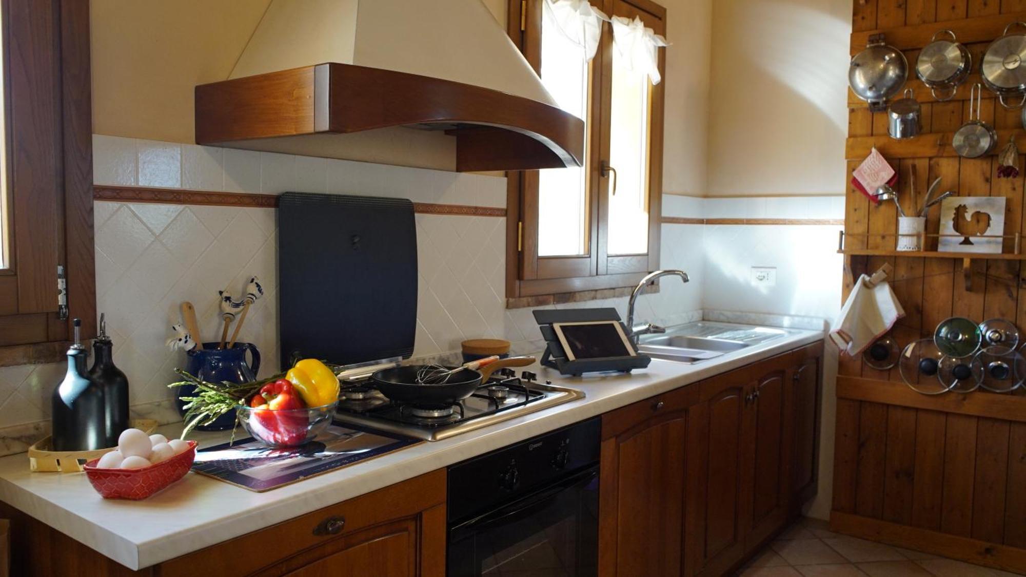 Agriturismo Podere Le Tombe Guest House Palaia Phòng bức ảnh